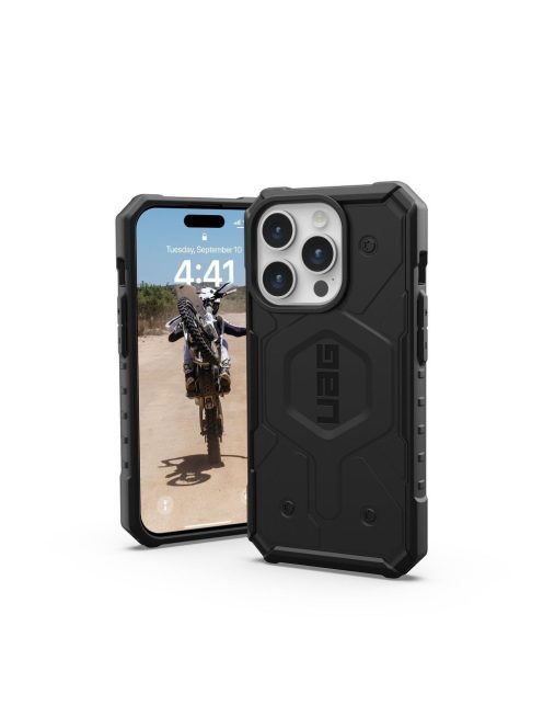 ( UAG ) Urban Armor Gear Pathfinder compatible with Magsafe for IPHONE 15 PRO black