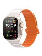 DUX DUCIS For Apple Watch 10 46mm / Ultra 2 / Ultra 49mm / 9 8 7 45mm / SE (2023) SE (2022) SE 6 5 4 44mm / 3 2 1 42mm Magnetic Silicone Band - Starlight+Orange