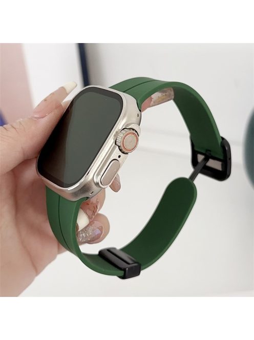 For Apple Watch 10 46mm / Ultra 2 / Ultra 49mm / 9 8 7 45mm / SE (2023) SE (2022) SE 6 5 4 44mm / 3 2 1 42mm Silicone Watch Band - Green