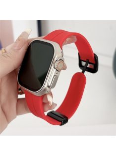   For Apple Watch 10 46mm / Ultra 2 / Ultra 49mm / 9 8 7 45mm / SE (2023) SE (2022) SE 6 5 4 44mm / 3 2 1 42mm Silicone Watch Band - Red