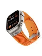 For Apple Watch 10 46mm / Ultra 2 / Ultra 49mm / 9 8 7 45mm / SE (2023) SE (2022) SE 6 5 4 44mm / 3 2 1 42mm Silicone Watch Band with Buckle - Orange