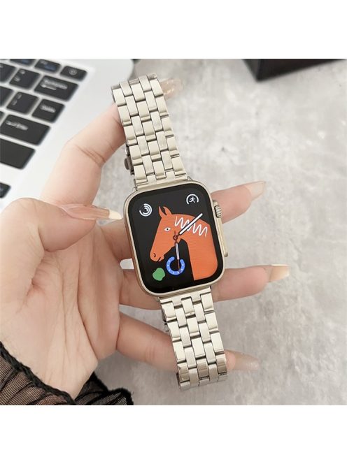 For Apple Watch 10 46mm / Ultra 2 / Ultra 49mm / 9 8 7 45mm / SE (2023) SE (2022) SE 6 5 4 44mm / 3 2 1 42mm Stainless Steel Strap - Silver