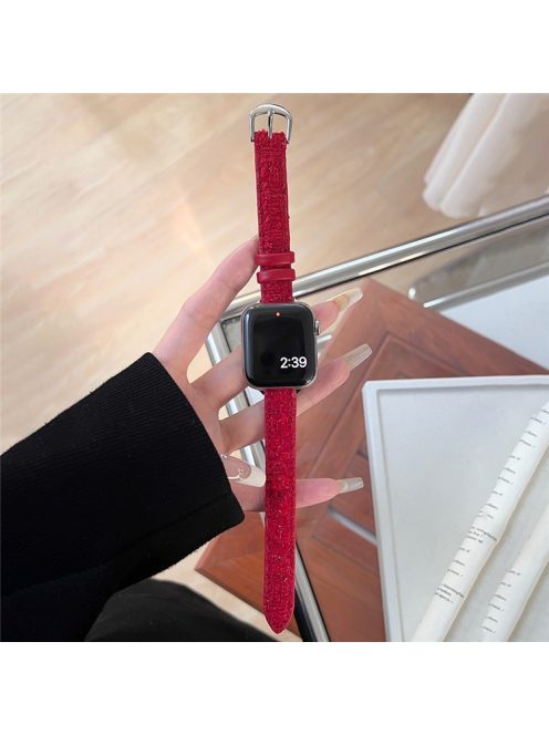 For Apple Watch 10 46mm / Ultra 2 / Ultra 49mm / 9 8 7 45mm / SE (2023) SE (2022) SE 6 5 4 44mm / 3 2 1 42mm Watch Strap Woolen+Leather - Red+Silver Buckle