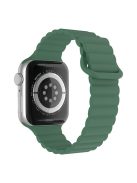 For Apple Watch Series 10 42mm / 9 8 7 41mm / 6 5 4 SE SE (2022) SE (2023) 40mm / 3 2 1 38mm Magnetic Adsorption Replacement Strap Silicone Watch Band with Tail Buckle - Green