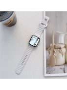 For Apple Watch Series 10 42mm / 9 8 7 41mm / 6 5 4 SE SE (2022) SE (2023) 40mm / 3 2 1 38mm Stripe Design Silicone Smartwatch Band Replacement Wrist Strap - White