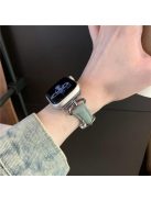 For Apple Watch Series 10 42mm / 9 8 7 41mm / SE (2023) SE (2022) SE 6 5 4 40mm / 3 2 1 38mm Denim Cloth Band Heart Pendant Strap - Distressed Color / Silver Buckle