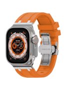 For Apple Watch Series 10 42mm / 9 8 7 41mm / SE (2023) SE (2022) SE 6 5 4 40mm / 3 2 1 38mm Silicone Band Butterfly Buckle Watch Strap - Orange