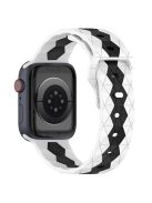 For Apple Watch Series 10 46mm / Ultra 2 Ultra 49mm /  Series 9 8 7 45mm / 6 5 4 SE (2023) SE (2022) SE 44mm / 3 2 1 42mm Football Pattern Silicone Watch Strap - White+Black