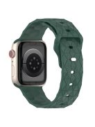 For Apple Watch Series 10 46mm / Ultra 2 Ultra 49mm /  Series 9 8 7 45mm / 6 5 4 SE (2023) SE (2022) SE 44mm / 3 2 1 42mm Football Pattern Watch Band Silicone Watch Strap - Dark Green