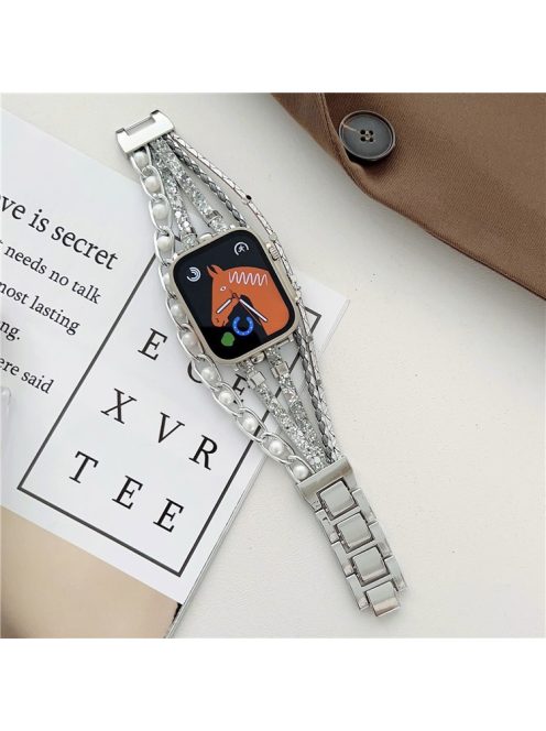 For Apple Watch Series 10 46mm / Ultra 2 Ultra 49mm /  Series 9 8 7 45mm / 6 5 4 SE (2023) SE (2022) SE 44mm / 3 2 1 42mm Metal Leather Strap Heart Pendant Bracelet Watch Band - Silver