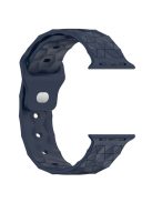 For Apple Watch Series 10 46mm / Ultra 2 Ultra 49mm /  Series 9 8 7 45mm / 6 5 4 SE (2023) SE (2022) SE 44mm / 3 2 1 42mm Silicone Band Football Pattern Watch Strap - Midnight Blue