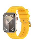 For Apple Watch Series 10 46mm / Ultra 2 Ultra 49mm /  Series 9 8 7 45mm / 6 5 4 SE (2023) SE (2022) SE 44mm / 3 2 1 42mm Silicone Watch Band - Yellow