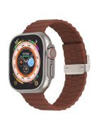 For Apple Watch Series 10 46mm / Ultra 2 Ultra 49mm /  Series 9 8 7 45mm / 6 5 4 SE (2023) SE (2022) SE 44mm / 3 2 1 42mm Silicone Watch Strap Clip Buckle Watch Band - Brown