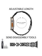 For Apple Watch Series 10 46mm / Ultra 2 Ultra 49mm /  Series 9 8 7 45mm / 6 5 4 SE (2023) SE (2022) SE 44mm / 3 2 1 42mm Watch Band Rhinestone Clover Watch Metal Strap - Black