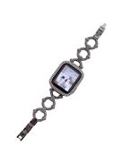 Watch Strap for Apple Watch Series 10 42mm / 9 8 7 41mm / SE (2023) SE (2022) SE 6 5 4 40mm / 3 2 1 38mm O-Shape Rhinestone Metal Watch Strap - Black